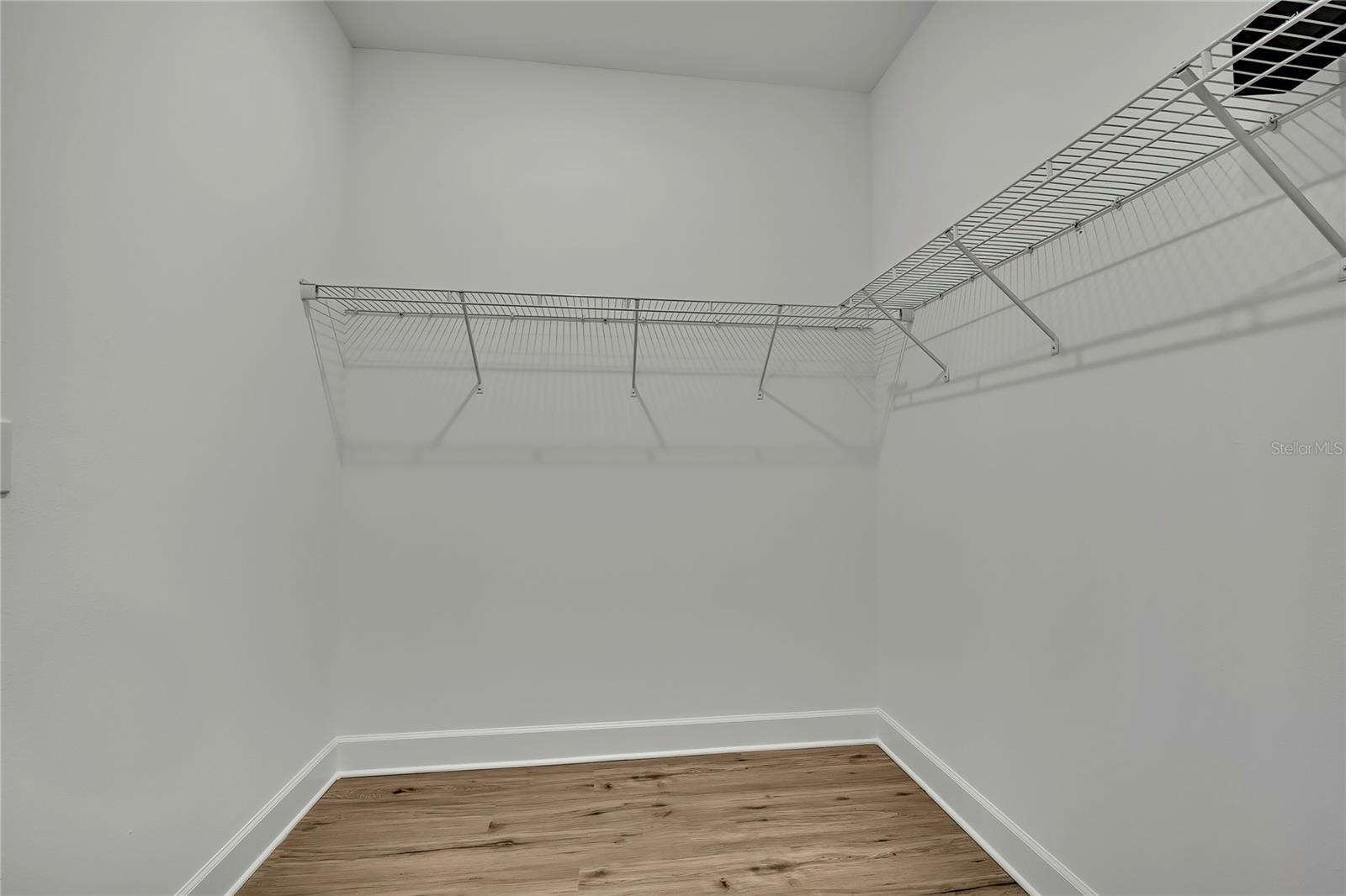 ROYAL HIGHLANDS - Residential