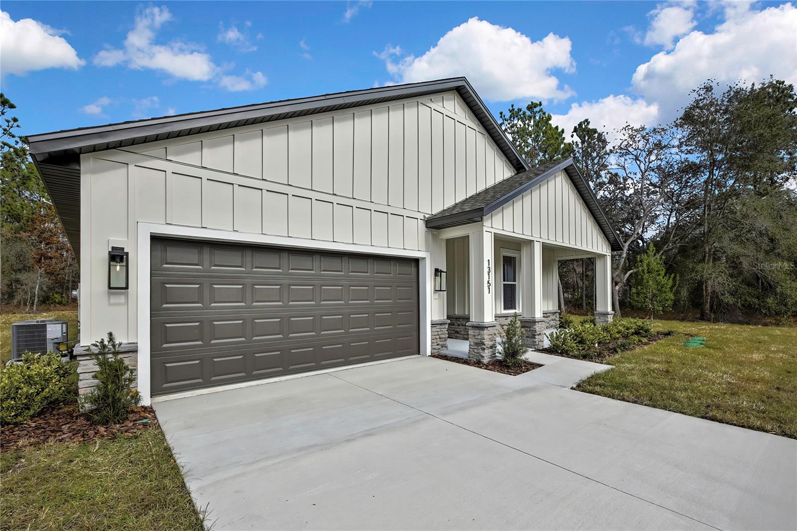 ROYAL HIGHLANDS - Residential