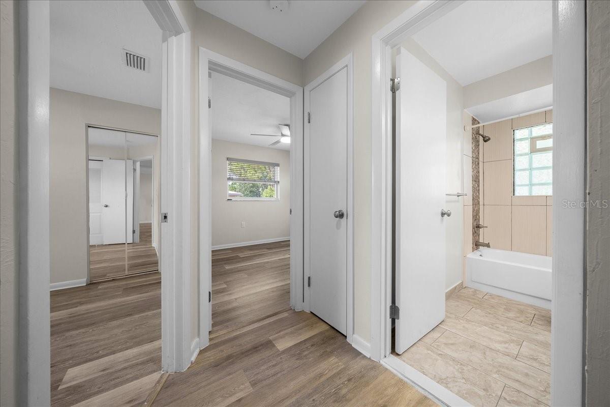 BEVERLY HILLS UNIT 6-2 - Residential