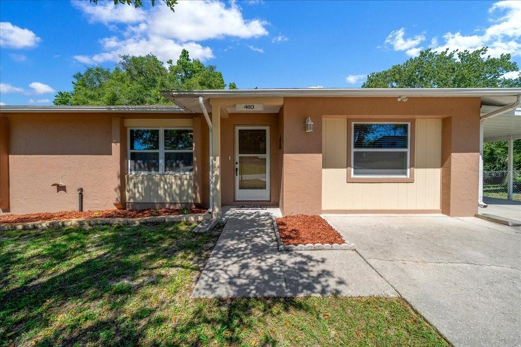 Photo of 410 S Adams Street, Beverly Hills, FL 34465 (MLS # OM723054)