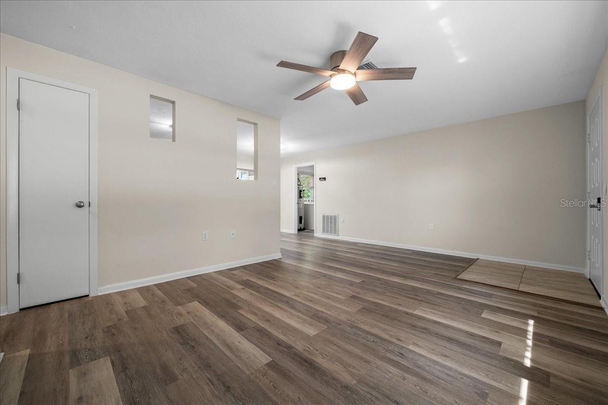 BEVERLY HILLS UNIT 6-2 - Residential