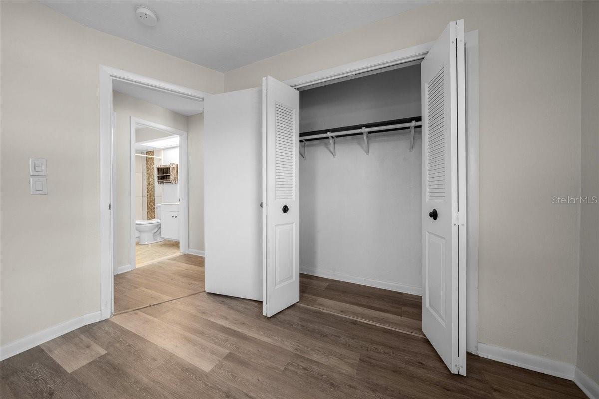 BEVERLY HILLS UNIT 6-2 - Residential