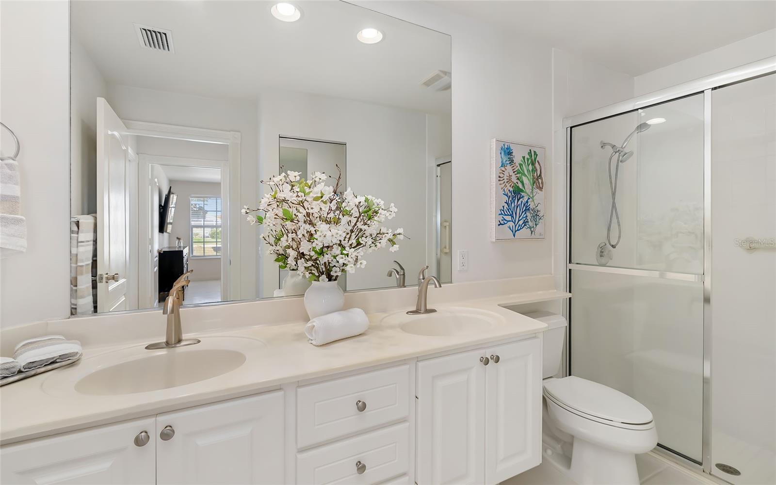 VILLAGEWALK - Residential