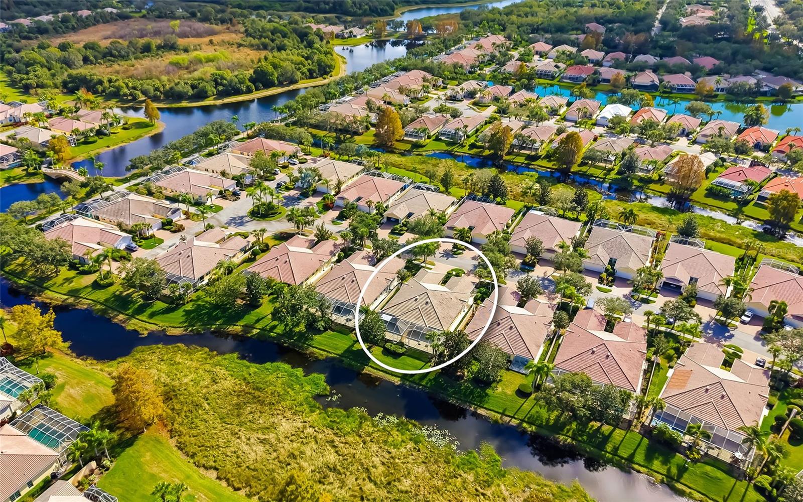 VILLAGEWALK - Residential