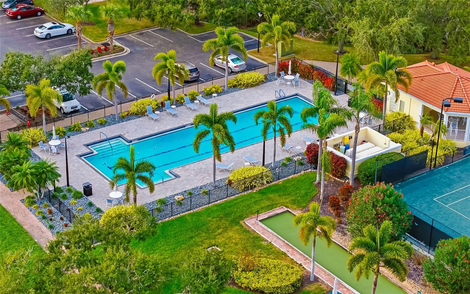 VILLAGEWALK - Residential