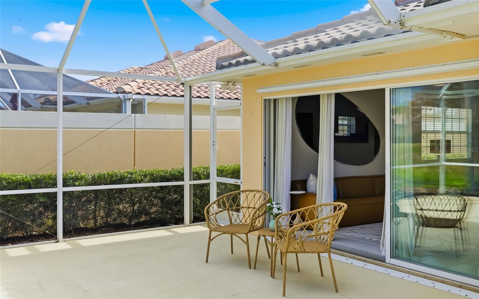 VILLAGEWALK - Residential