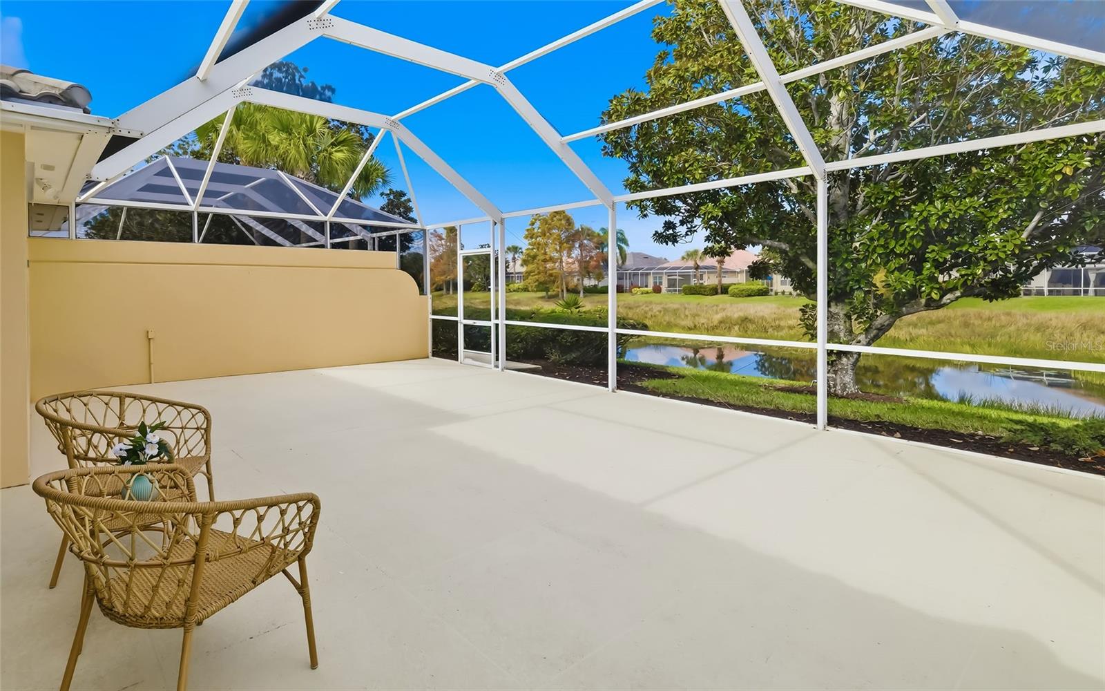 VILLAGEWALK - Residential