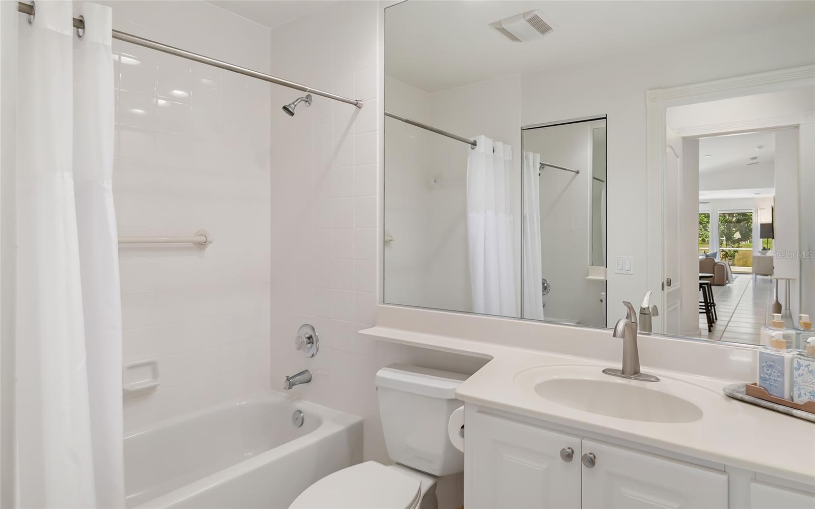 VILLAGEWALK - Residential