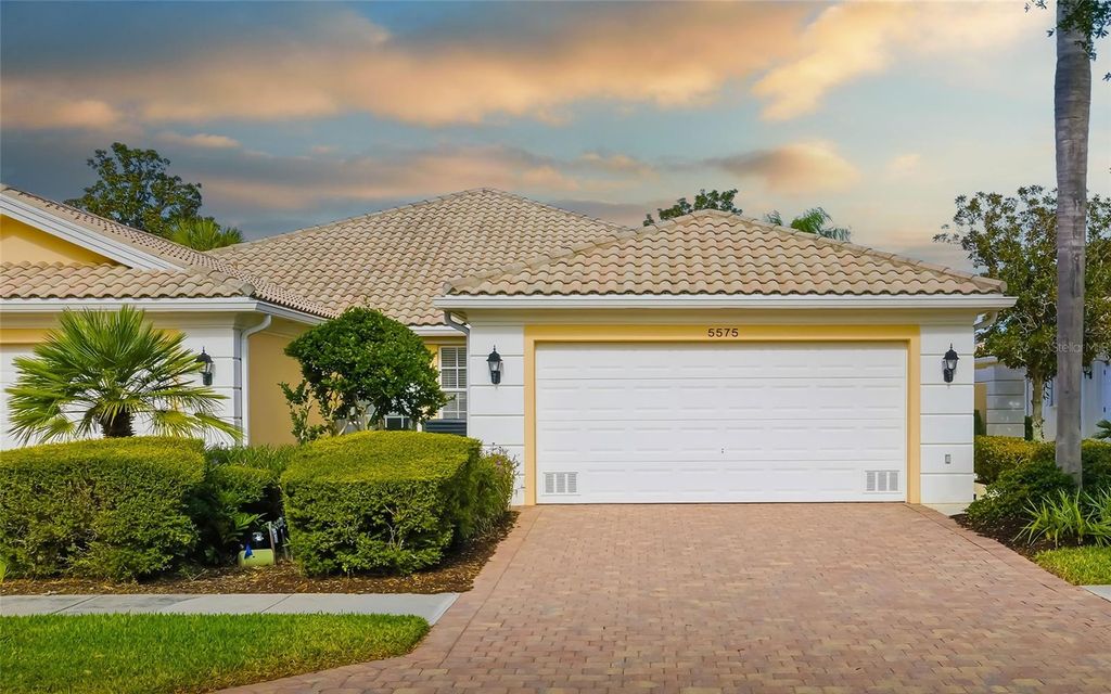 Photo of 5575 Modena Place, Sarasota, FL 34238 (MLS # A4675726)