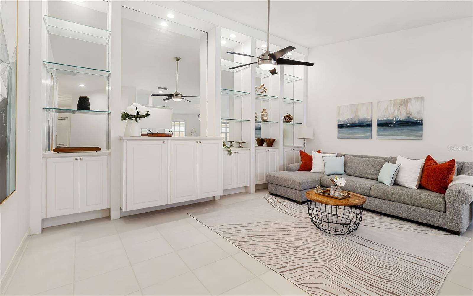 VILLAGEWALK - Residential