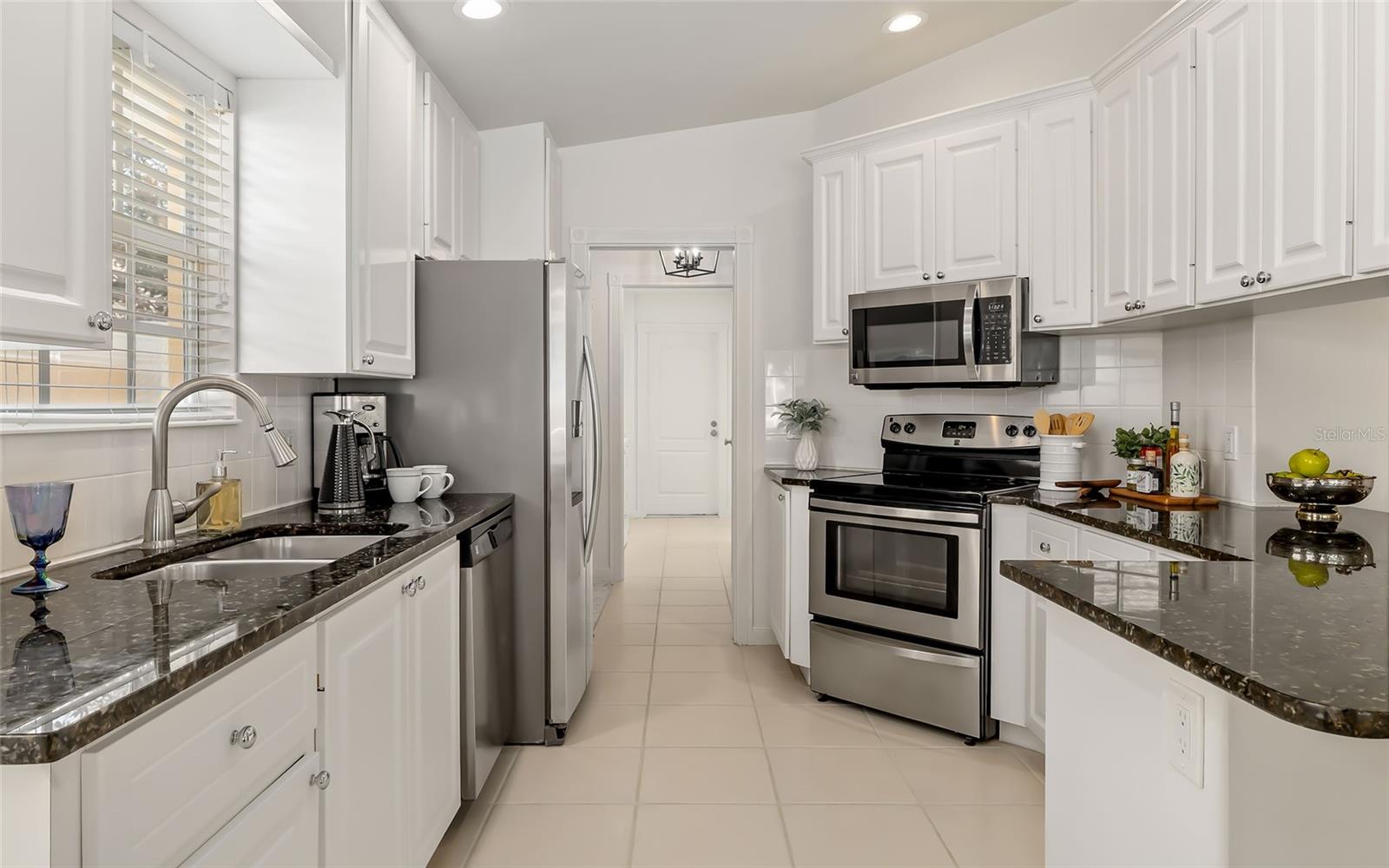 VILLAGEWALK - Residential