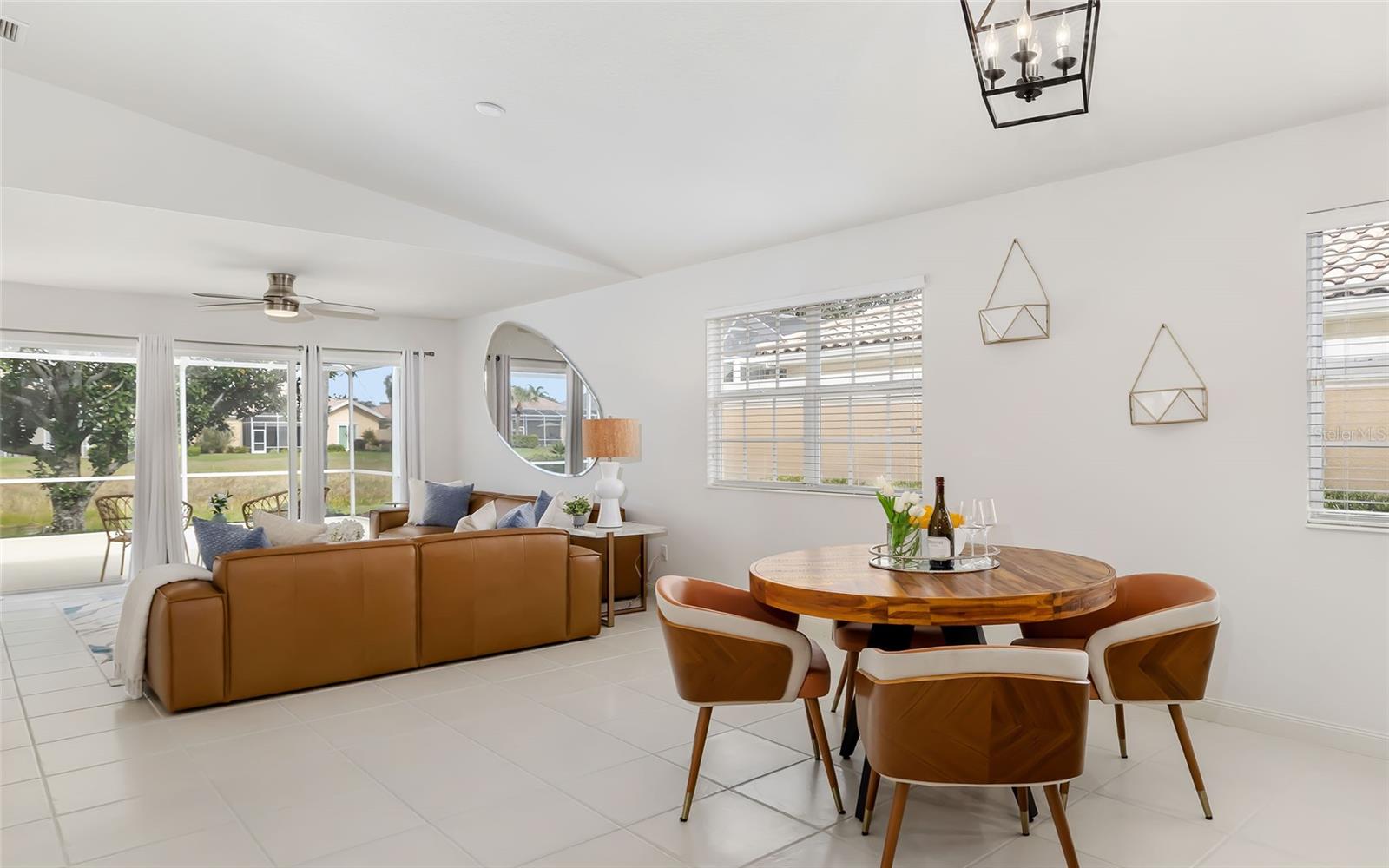 VILLAGEWALK - Residential