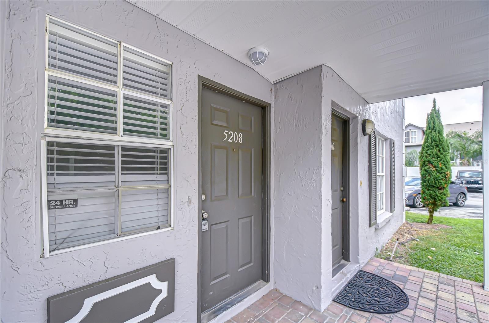 Welcome to your move-in ready townhome in the highly desirable Sunridge Palms community! Perfectly located just a 5-minute walk to the USF campus, minutes from Moffitt Cancer Center, and close to shopping, restaurants, and supermarkets, this home offers unbeatable convenience and strong rental potential. This spacious 3-bedroom, 2.5-bathroom townhome features a thoughtful split floor plan. The primary suite has its own private bathroom, while the two additional bedrooms share a Jack-and-Jill bath.Make a such rental experience.
RECENT UPGRADES INCLUDE 2025
FRESH INTERIOR PAINTING THROUGH OUT
BRAND NEW KITCHEN AND ALL 3 BATHROOMS COUNTERTOP FUCETS
NEW LUXURY VIYNL FLOORING DOWNSTAIRS AND ON THE STAIRS
BRAND NEW COOTOP. WASHER AND DRYER
Whether you’re looking for a turn-key residence or a cash-flowing investment property, this home is ready for you. Don’t miss this opportunity to own in one of Tampa’s most convenient locations!