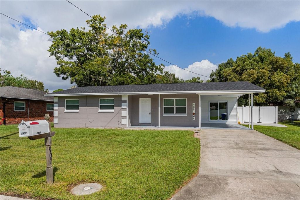 Photo of 1907 Brown Street, Kissimmee, FL 34741 (MLS # O6363833)