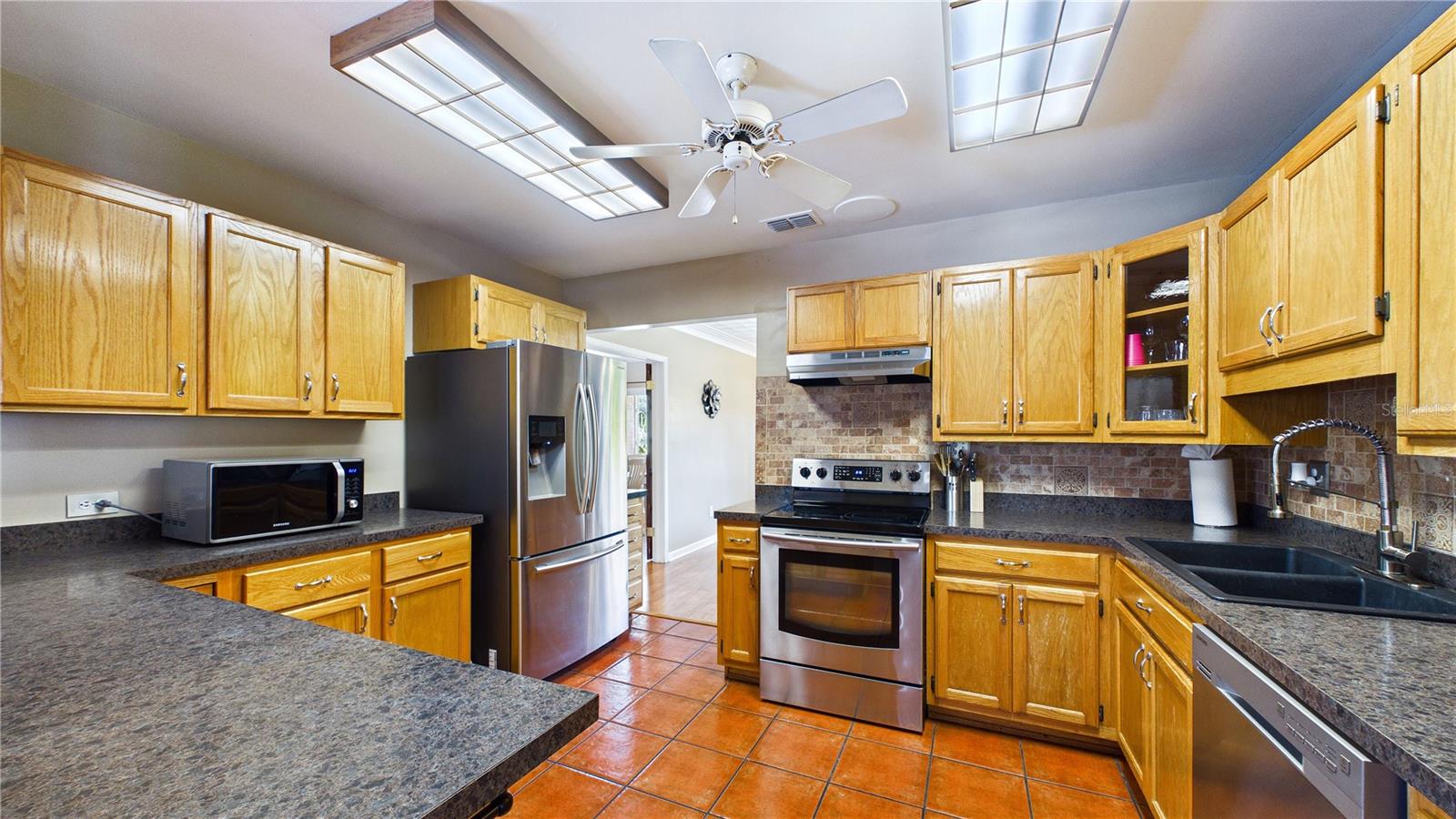 SALLS 1ST ADD - Residential