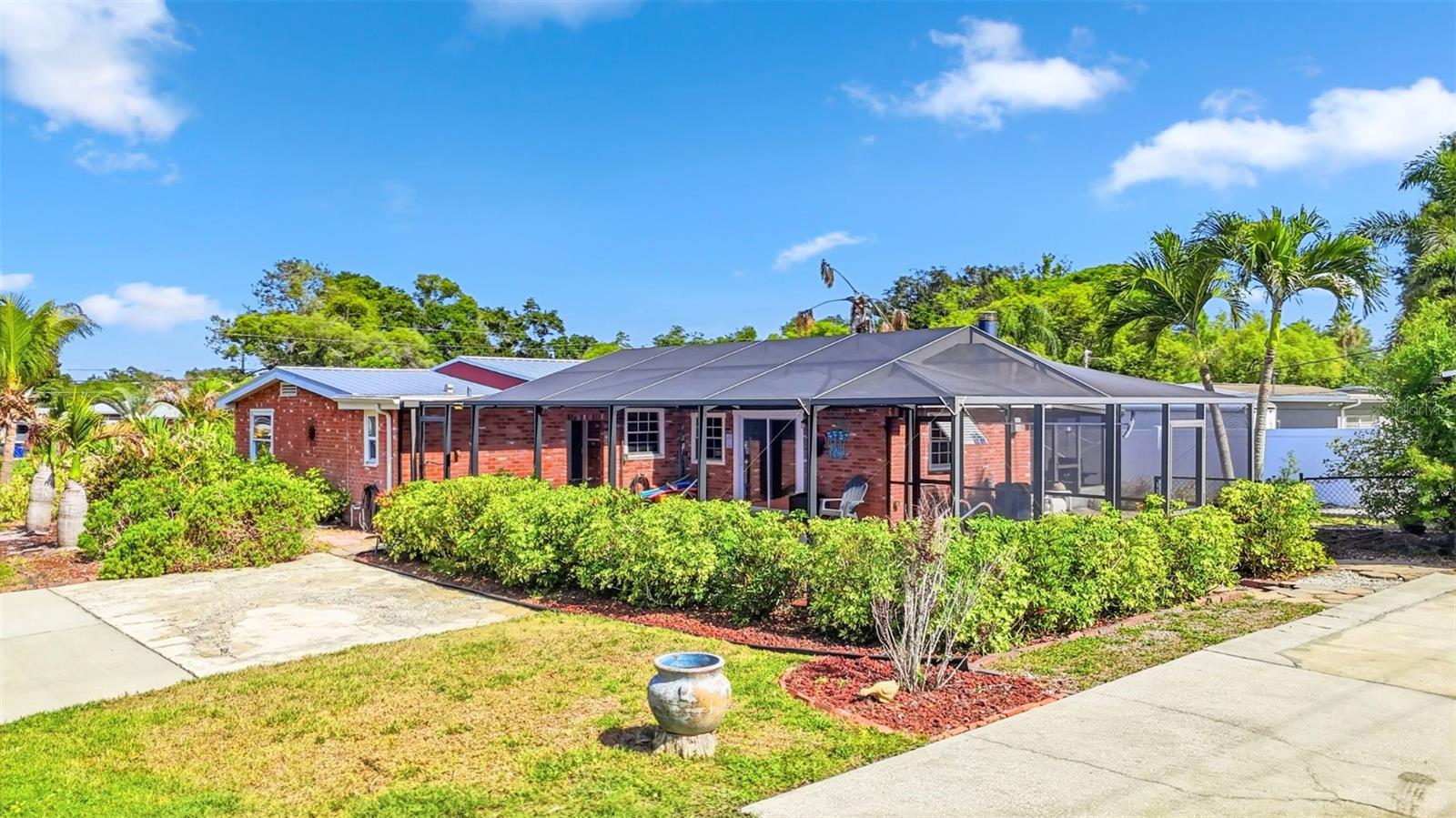 SALLS 1ST ADD - Residential