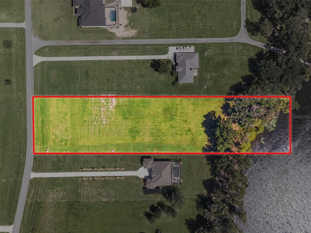 Photo of 5084 Lakeshore Ranch Road, Groveland, FL 34736 (MLS # G5118048)