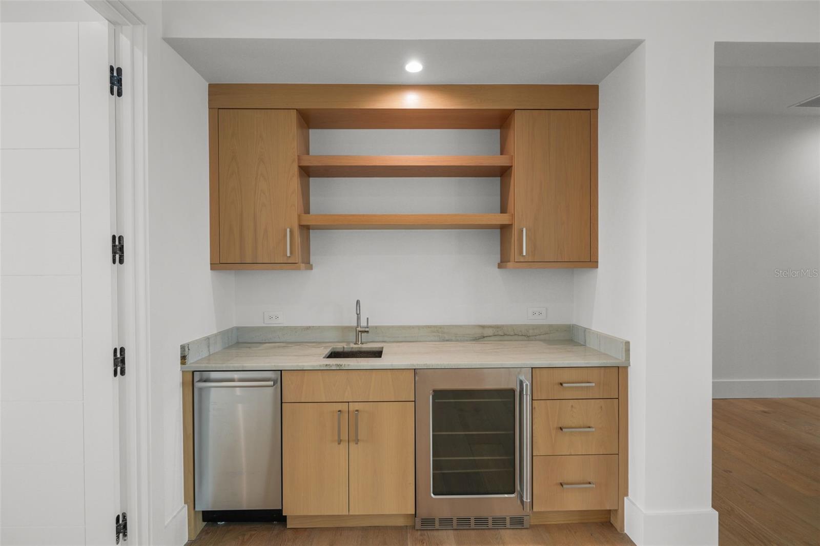 SUNSET PARK ISLES UNIT 2 - Residential