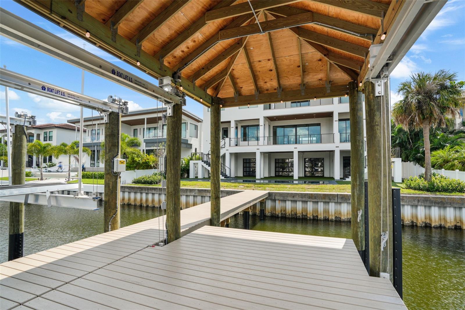 SUNSET PARK ISLES UNIT 2 - Residential