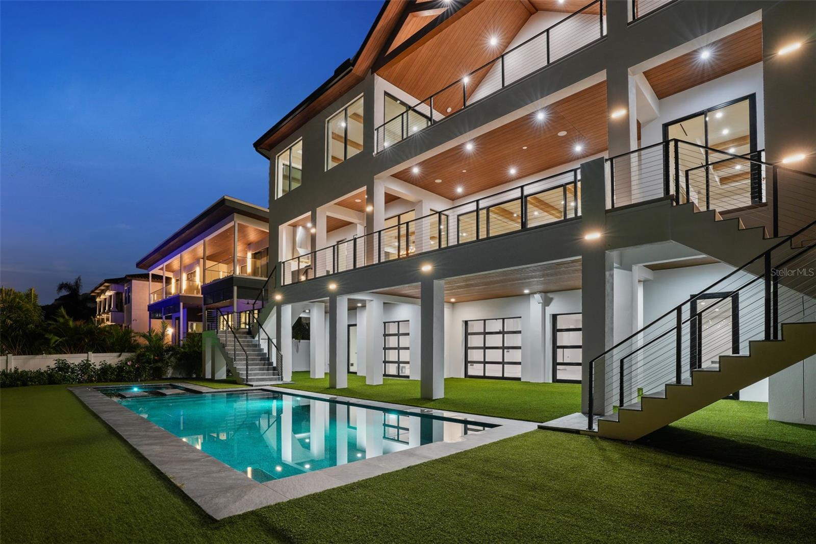 SUNSET PARK ISLES UNIT 2 - Residential