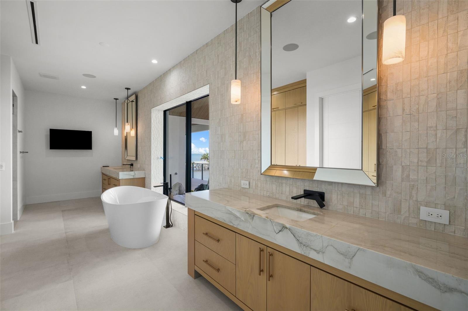 SUNSET PARK ISLES UNIT 2 - Residential