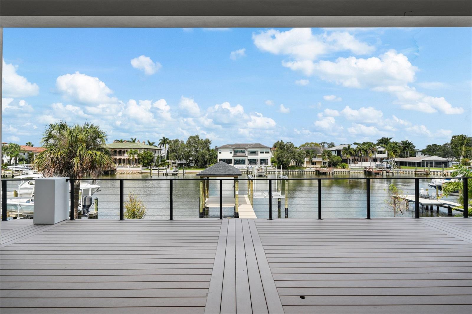 SUNSET PARK ISLES UNIT 2 - Residential