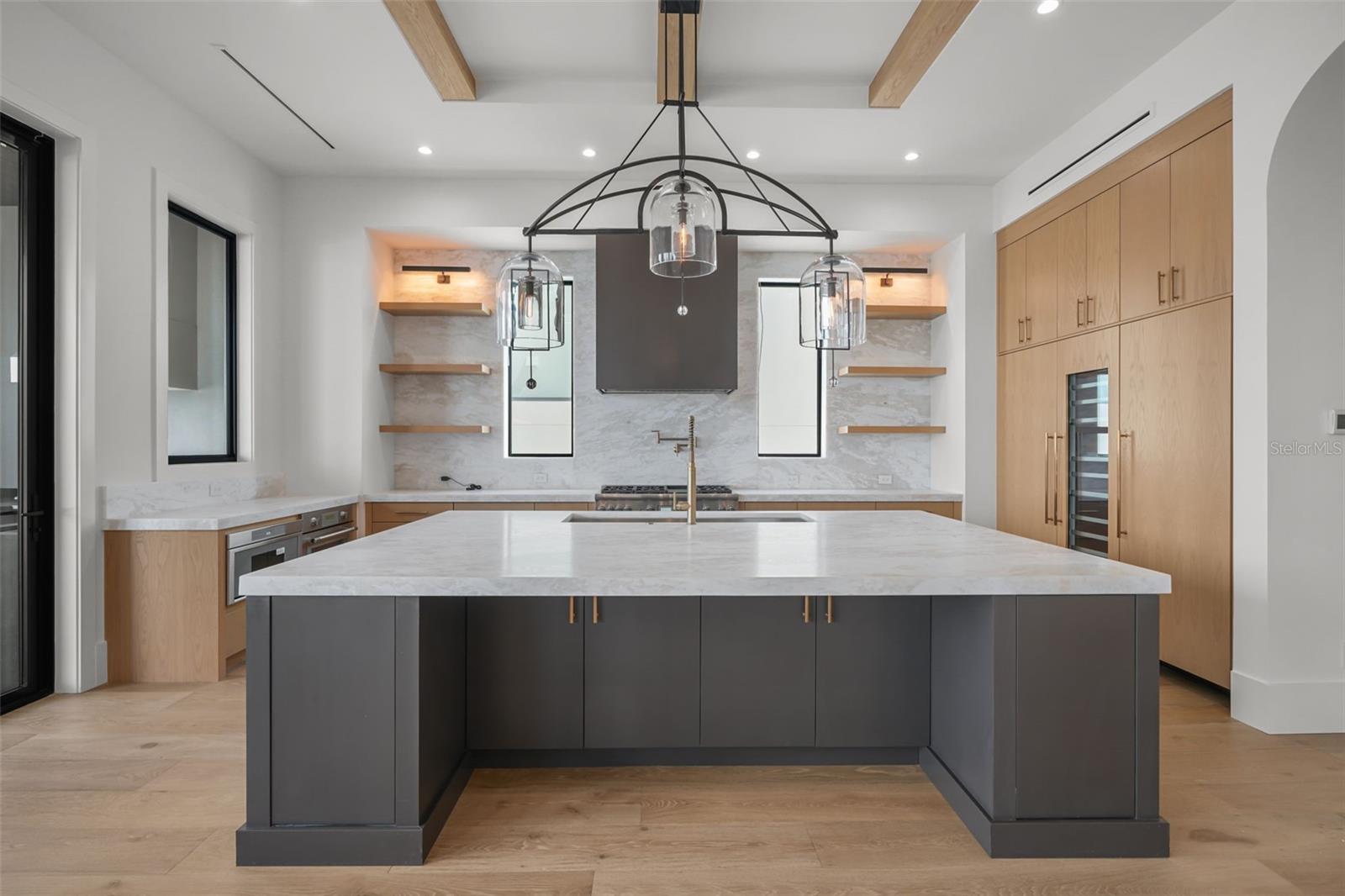 SUNSET PARK ISLES UNIT 2 - Residential