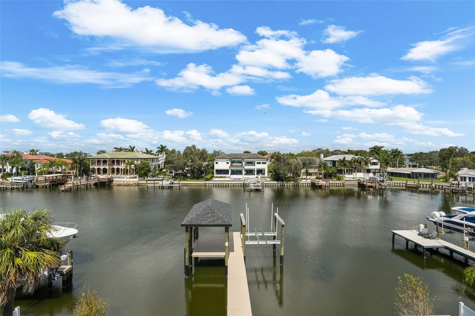 SUNSET PARK ISLES UNIT 2 - Residential