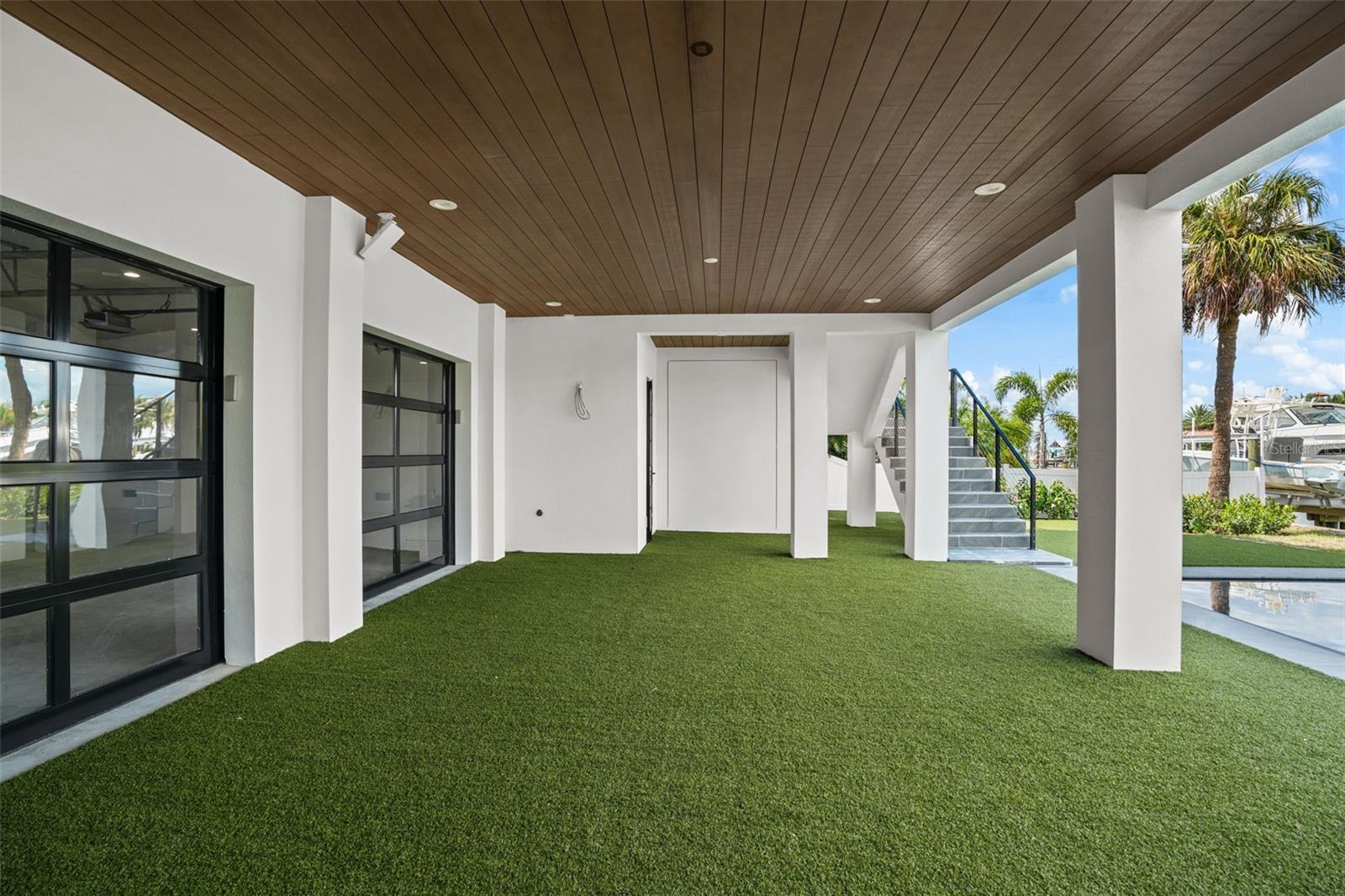 SUNSET PARK ISLES UNIT 2 - Residential