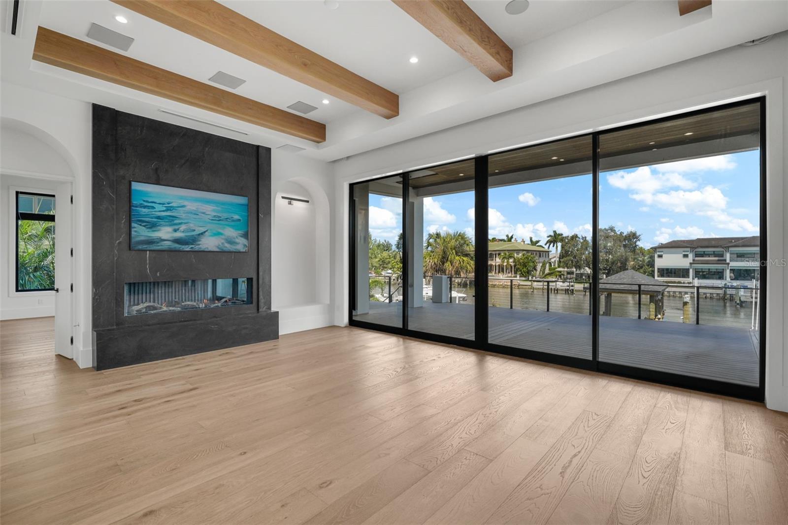 SUNSET PARK ISLES UNIT 2 - Residential