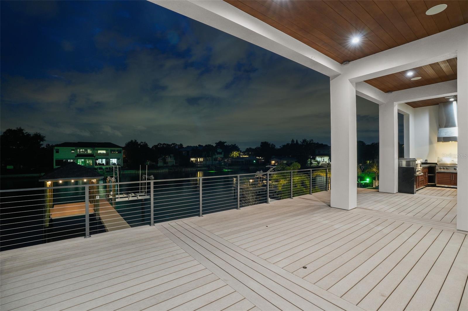 SUNSET PARK ISLES UNIT 2 - Residential