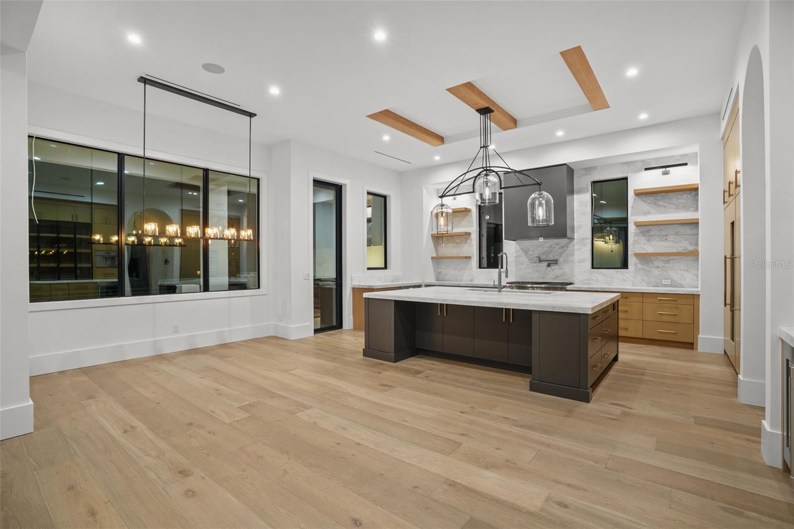 SUNSET PARK ISLES UNIT 2 - Residential