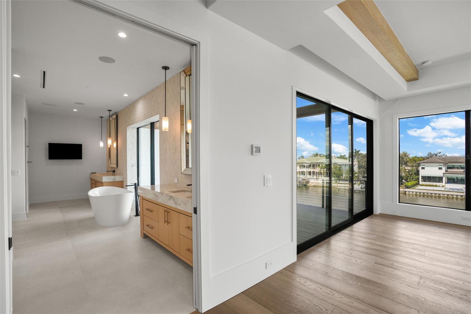 SUNSET PARK ISLES UNIT 2 - Residential
