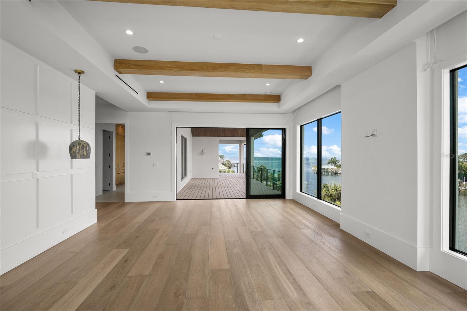 SUNSET PARK ISLES UNIT 2 - Residential