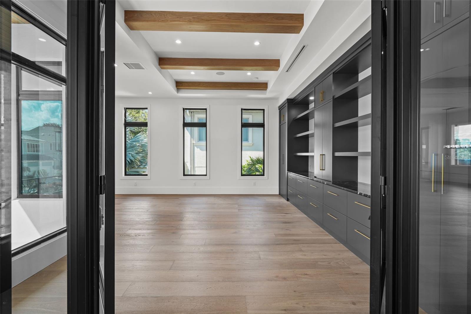 SUNSET PARK ISLES UNIT 2 - Residential