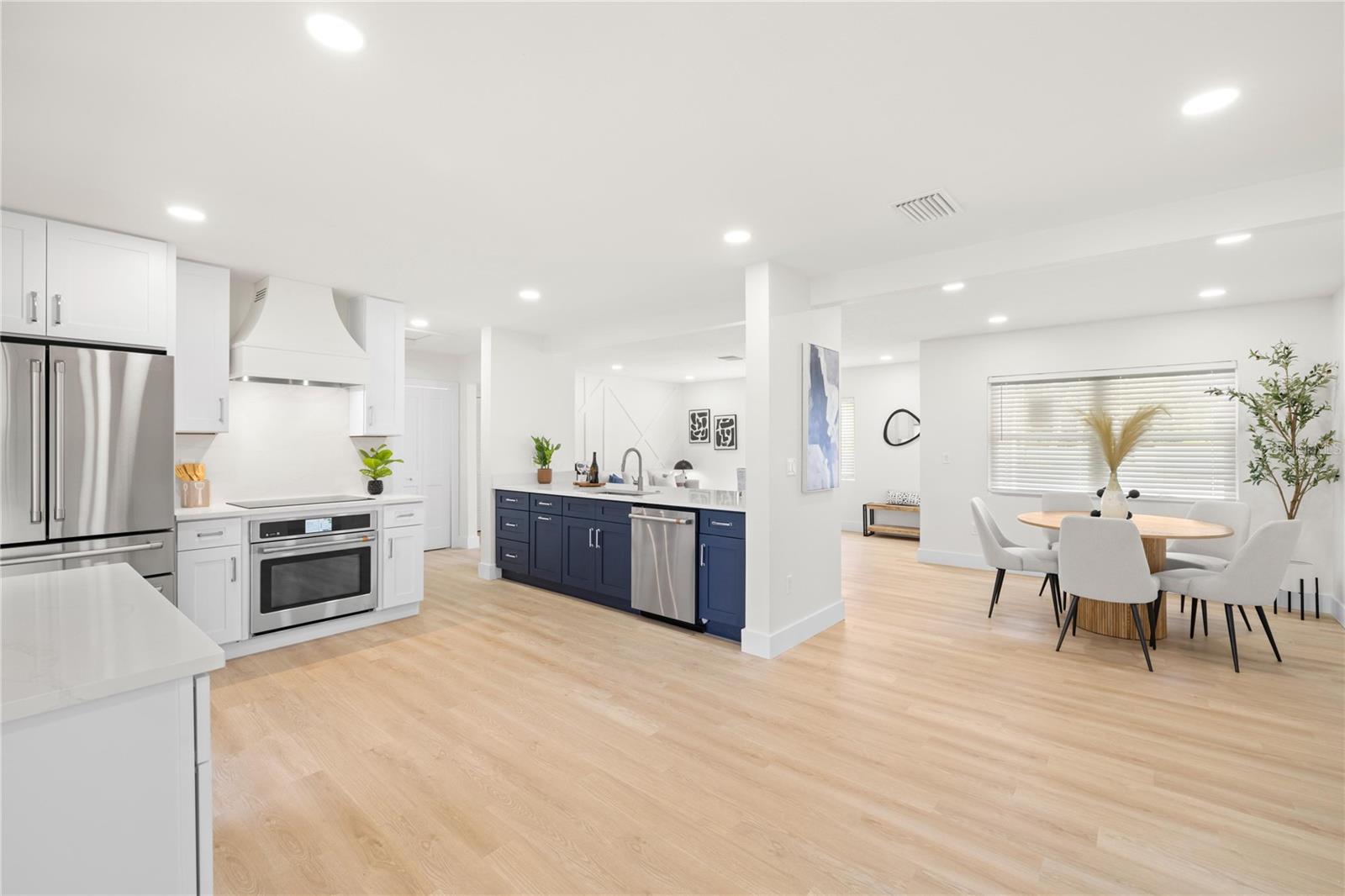 HENDERSON BEACH - Residential