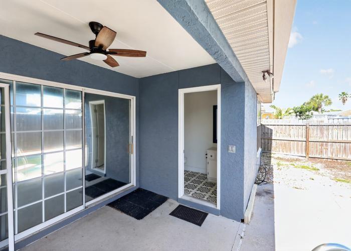 104 SEASHELL COURT