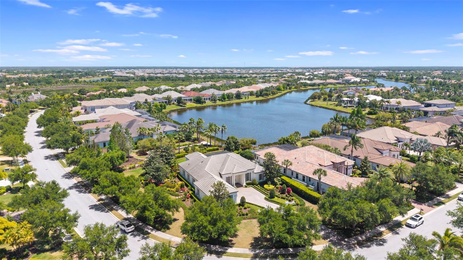 LAKE CLUB PH II UNIT 1-B - Residential