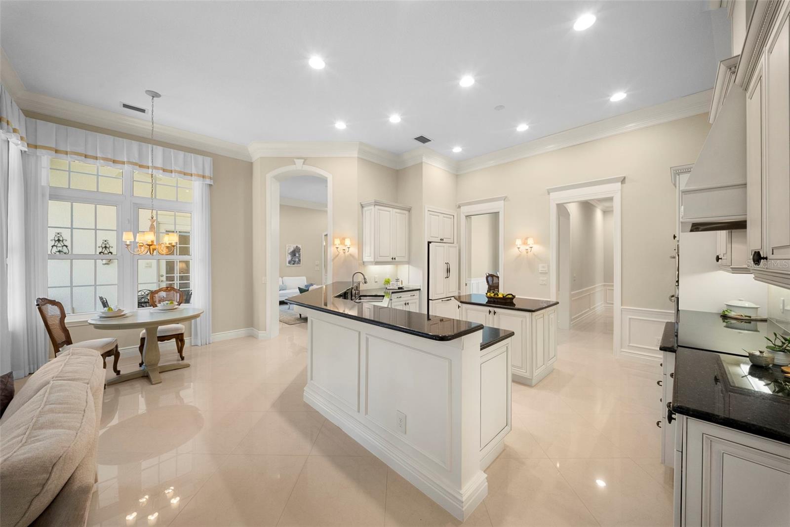 LAKE CLUB PH II UNIT 1-B - Residential