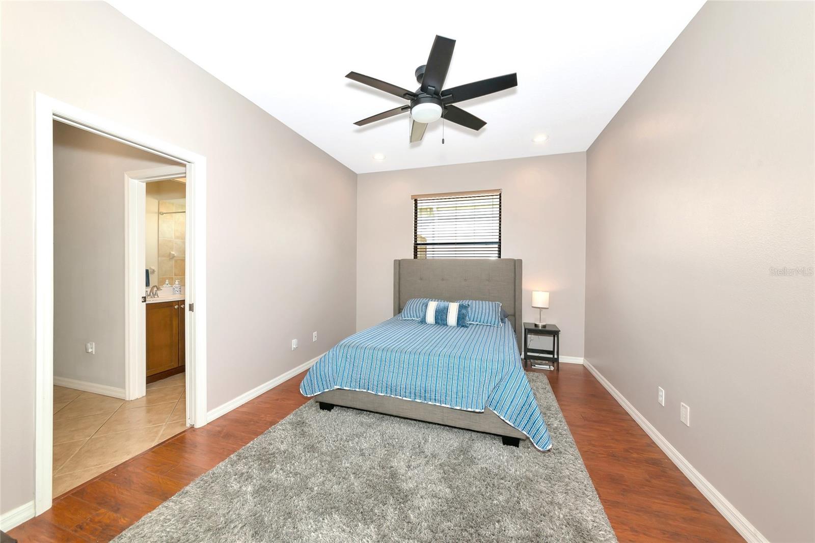 TARA PH III SUBPHASE F UNIT II - Residential