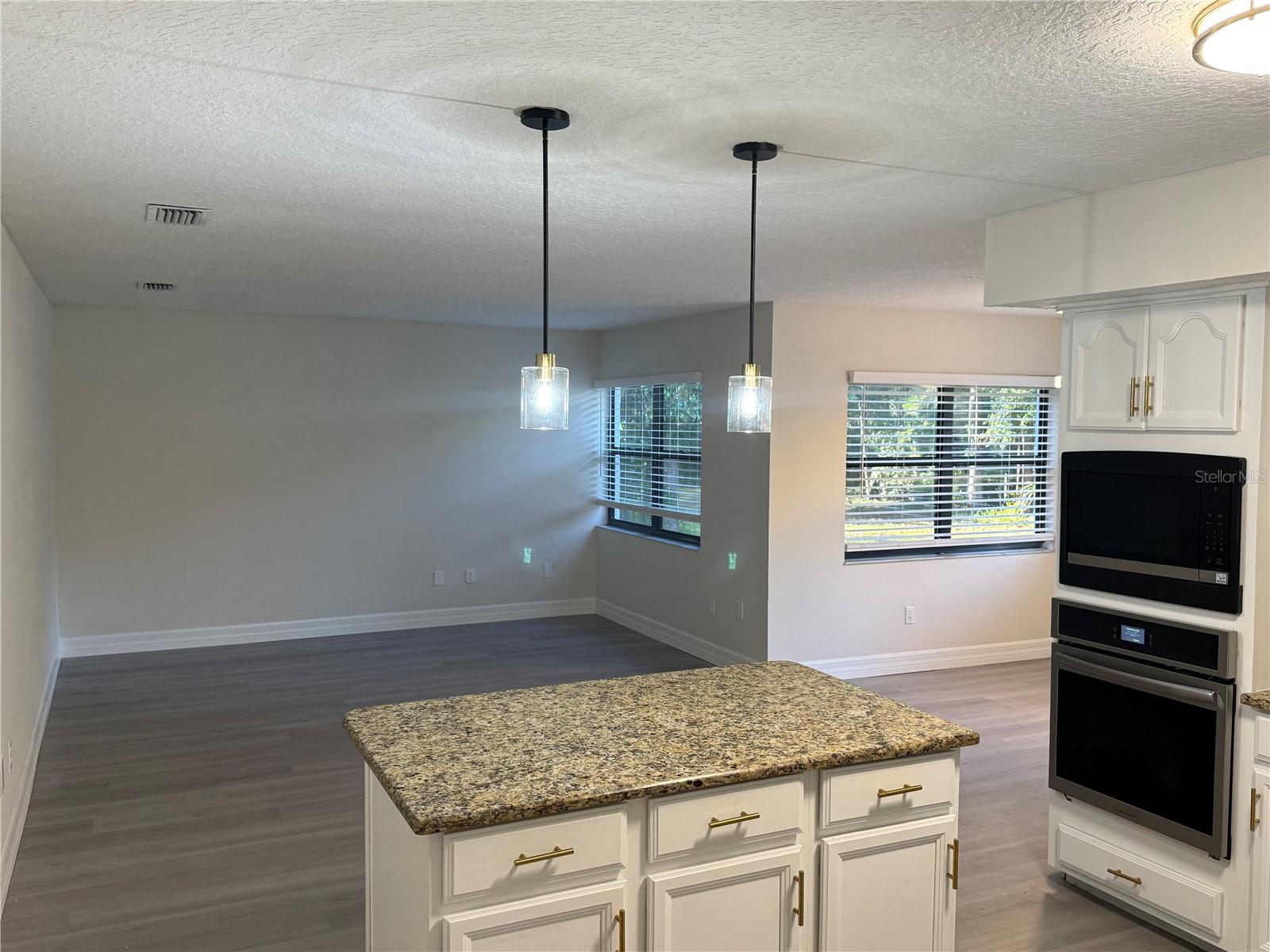 ORANGE TREE COUNTRY CLUB - Residential