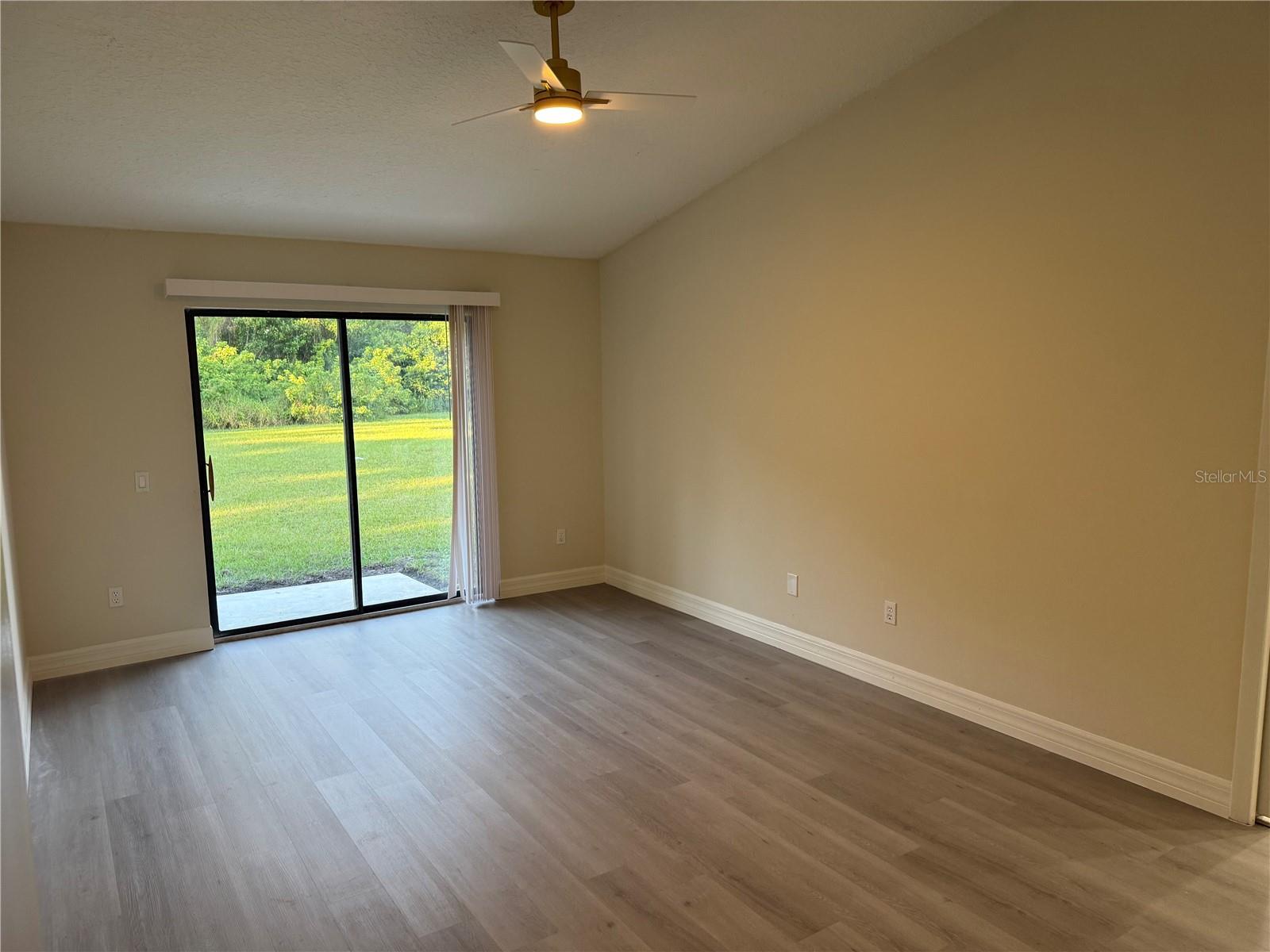 ORANGE TREE COUNTRY CLUB - Residential