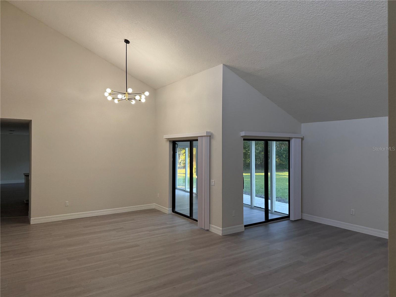 ORANGE TREE COUNTRY CLUB - Residential