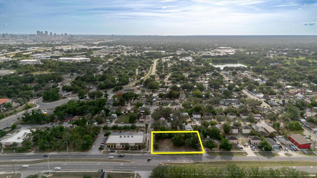 Photo of 3206 N 50th St, Tampa, FL 33605 (MLS # TB8512541)