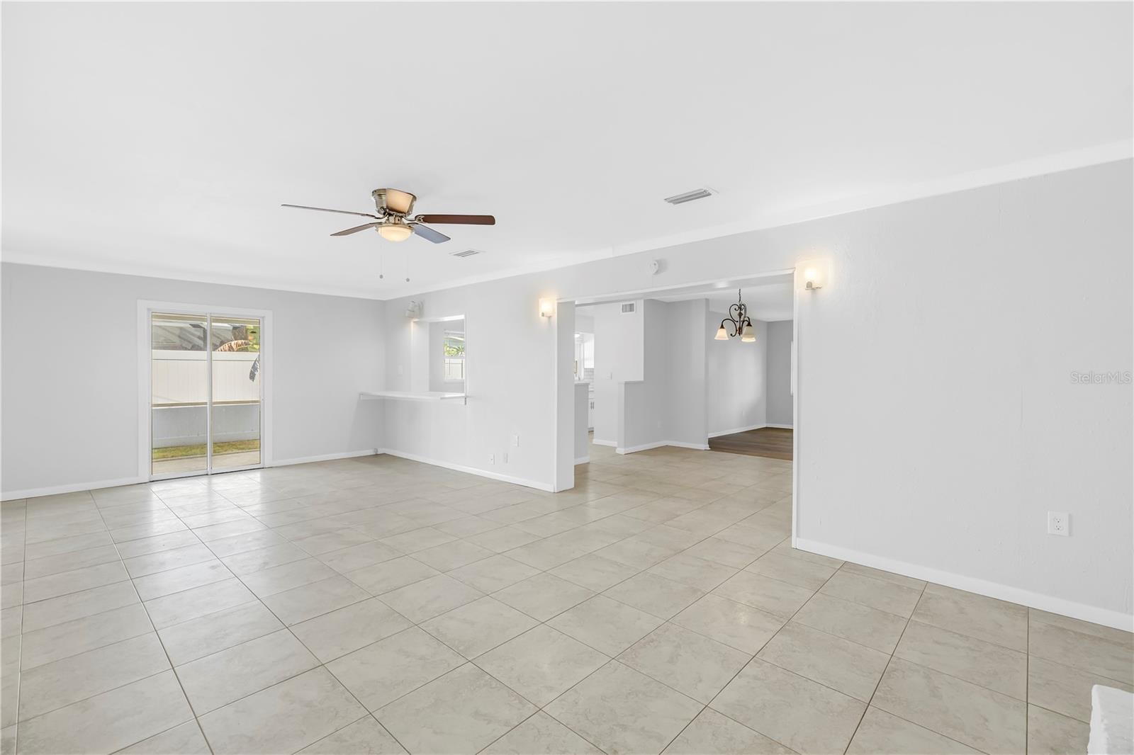 MEADOW LAWN 13TH ADD - Residential