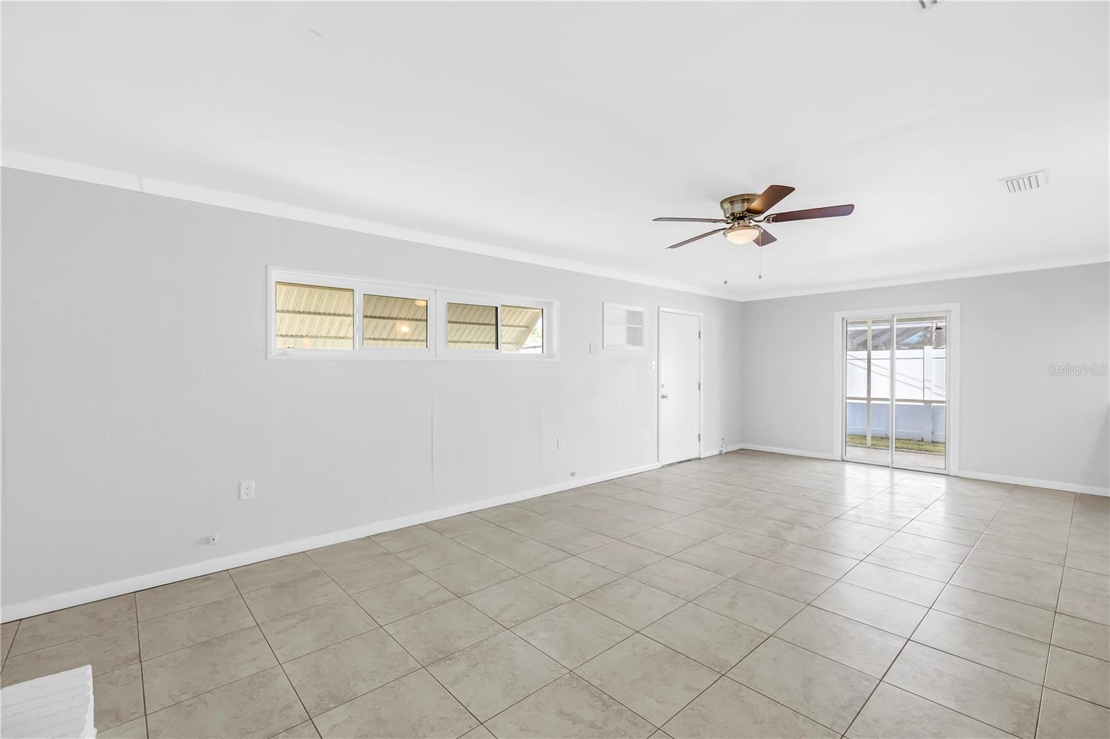 MEADOW LAWN 13TH ADD - Residential