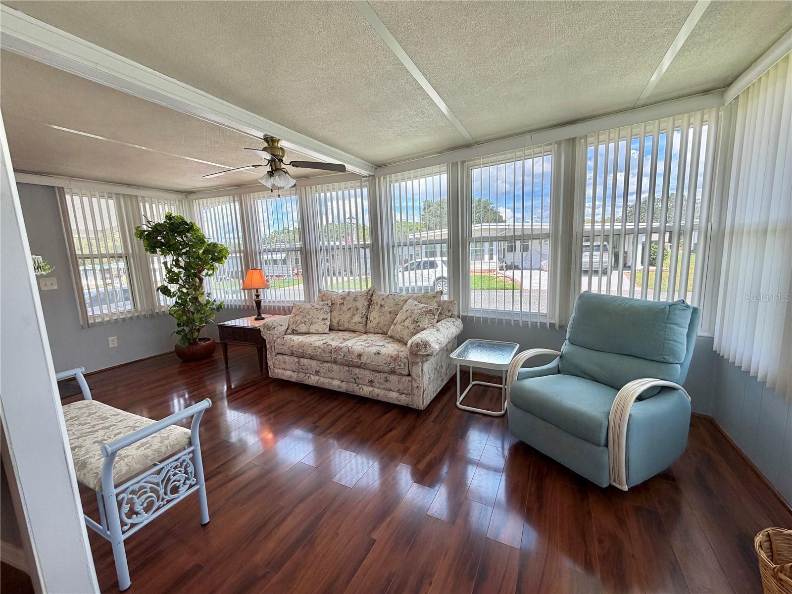 186 HIBISCUS WAY