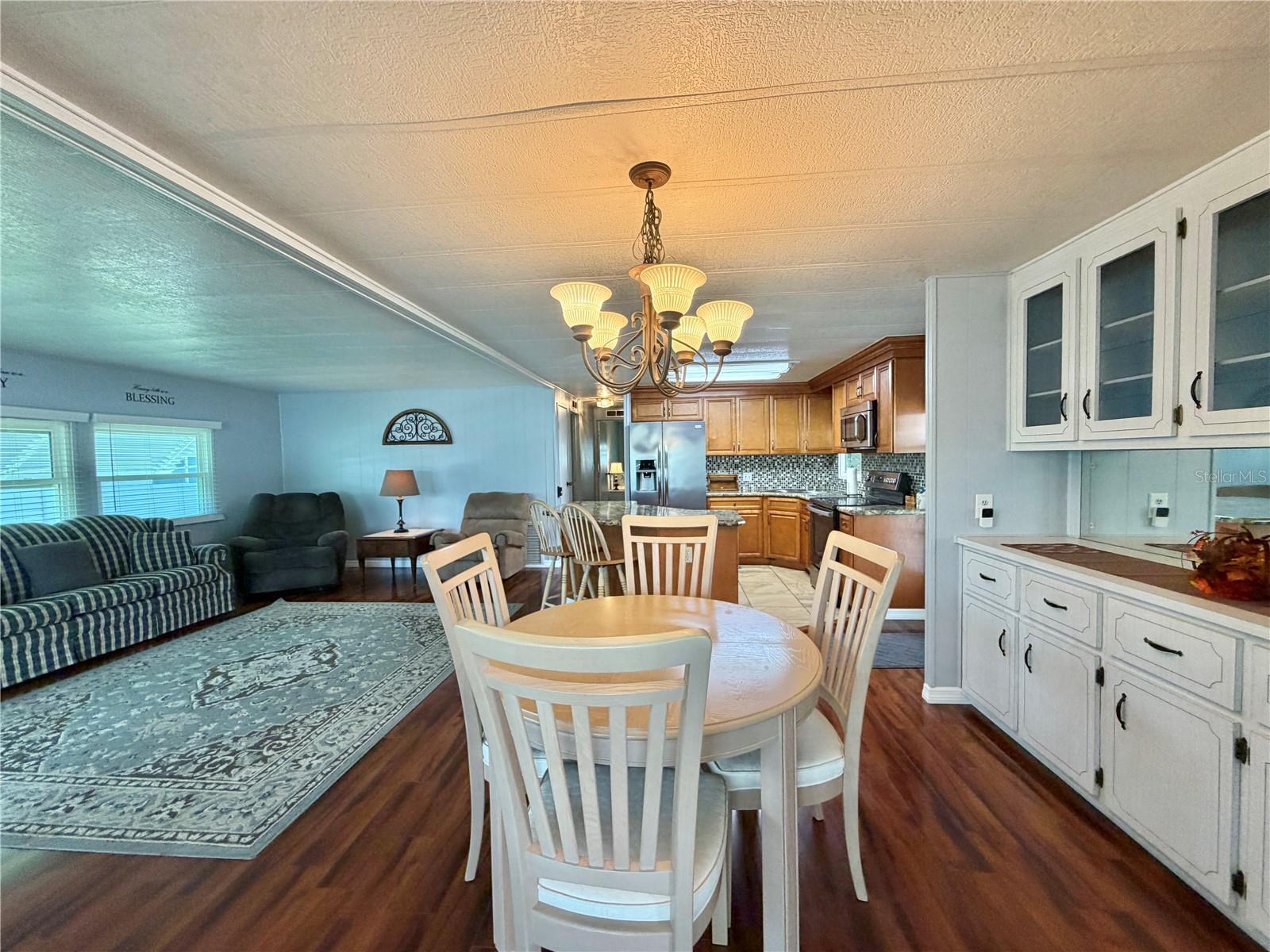 186 HIBISCUS WAY