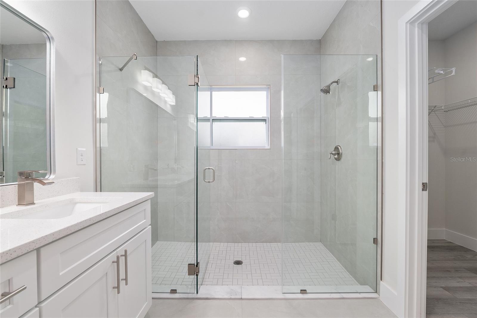 MARION OAKS 05 - Residential