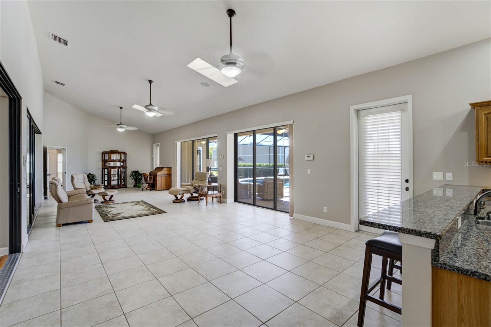 UNPLATTED - Residential